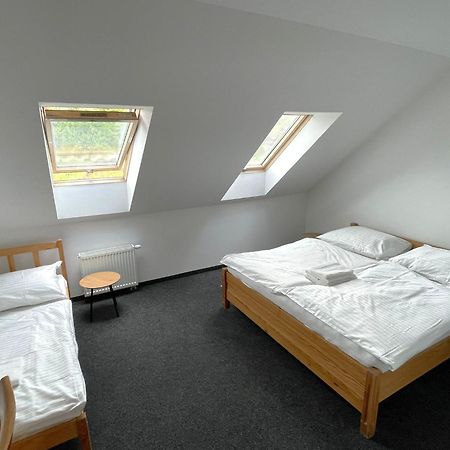 Hotel Joker Obrnice Buitenkant foto