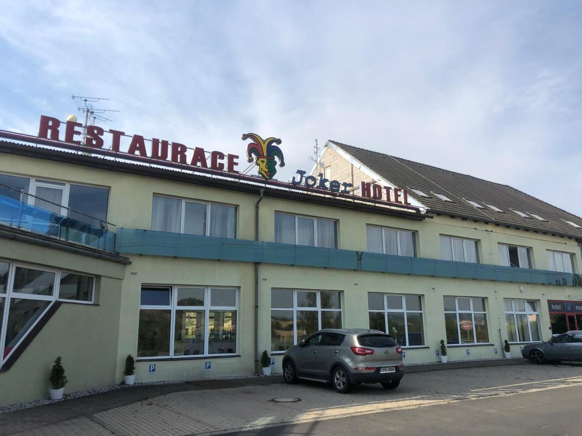 Hotel Joker Obrnice Buitenkant foto